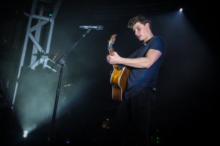 Shawn Mendes infiamma Milano